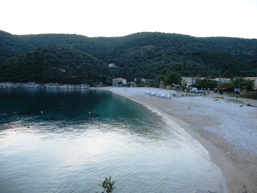 Captain Nick Aparthotel Mikros Gialos Room photo