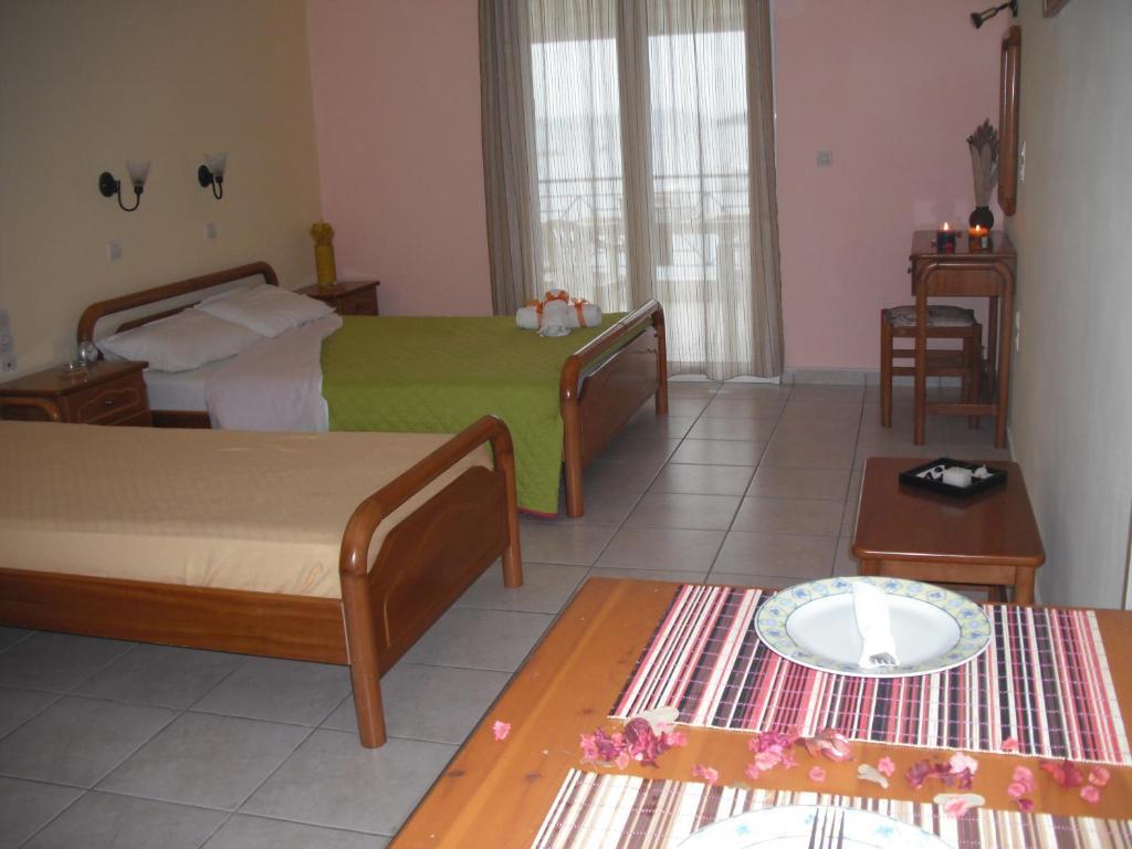 Captain Nick Aparthotel Mikros Gialos Exterior photo