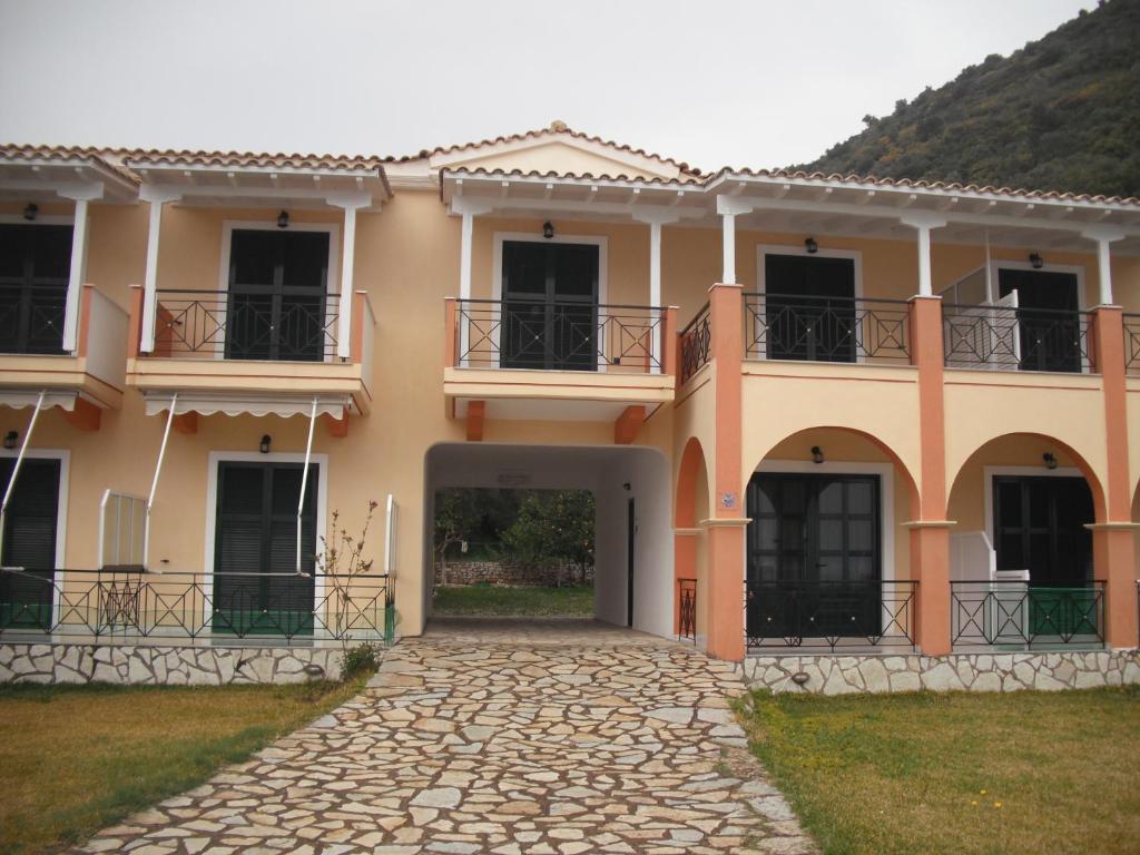Captain Nick Aparthotel Mikros Gialos Exterior photo