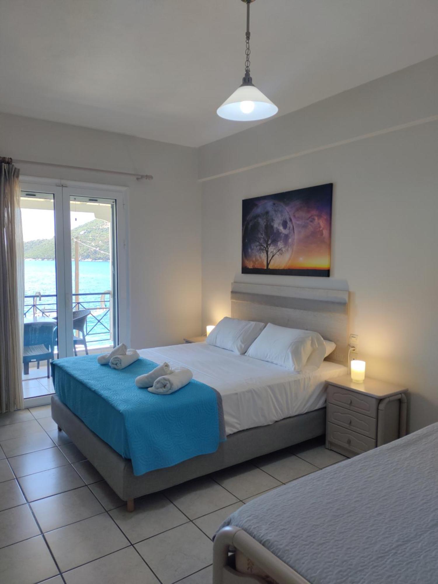 Captain Nick Aparthotel Mikros Gialos Exterior photo